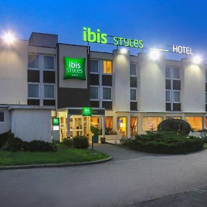 ibis Styles Orléans